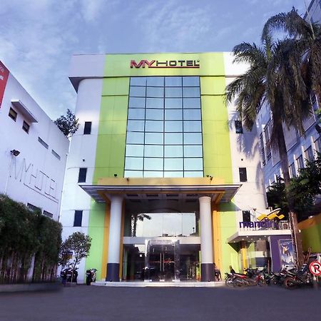 My Hotel Jakarta Exterior photo